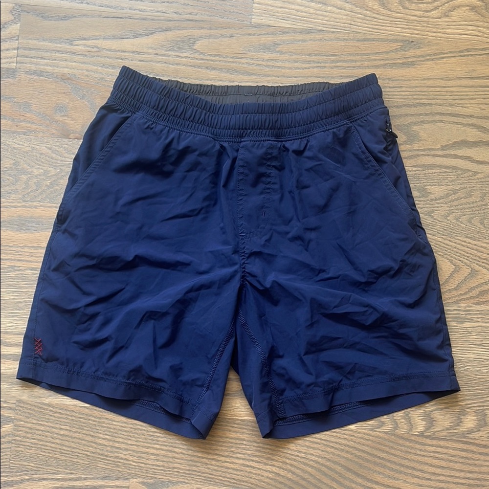 Rhone Mako 7” Workout Shorts Navy Blue